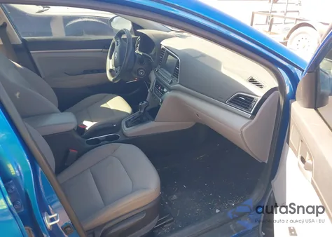 2017 Hyundai Elantra Se z USA, uszkodzony, nr VIN 5NPD84LF6HH118490